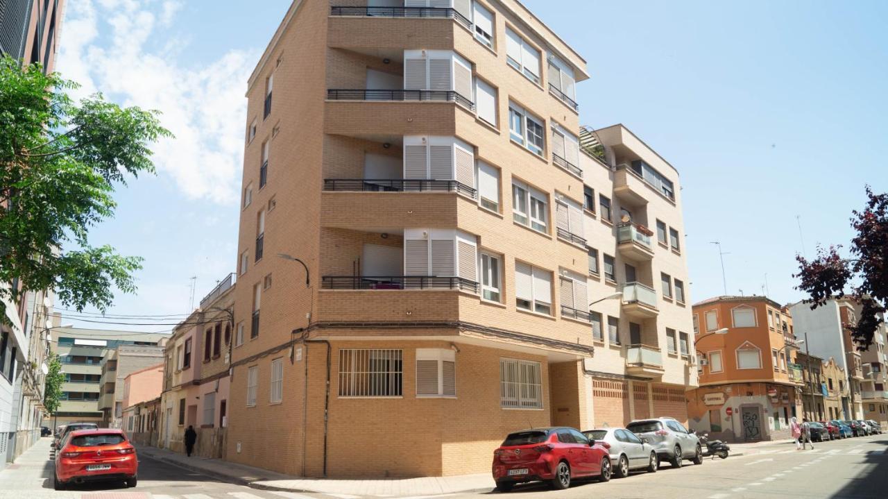 Zaragoza Y Sus 2 Catedralesアパートメント エクステリア 写真